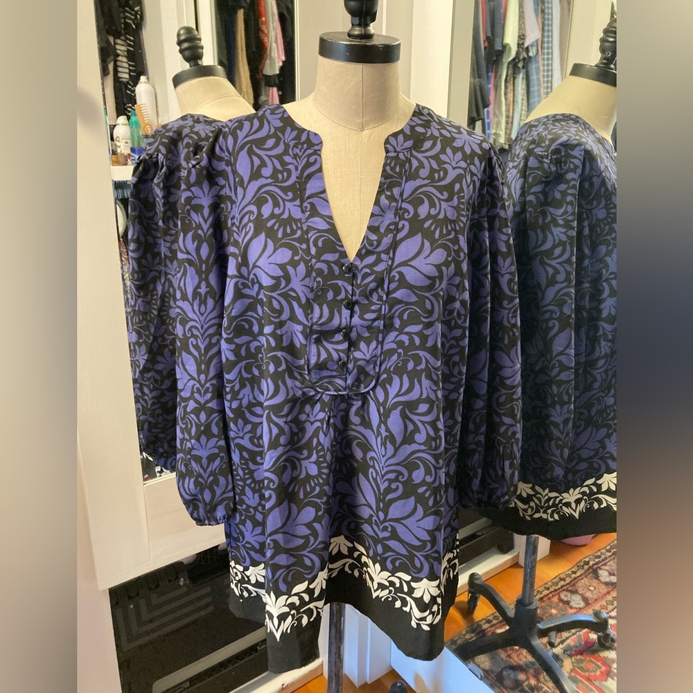 Loft- Elegant Black and Purple Floral Women's Tunic, Size Large